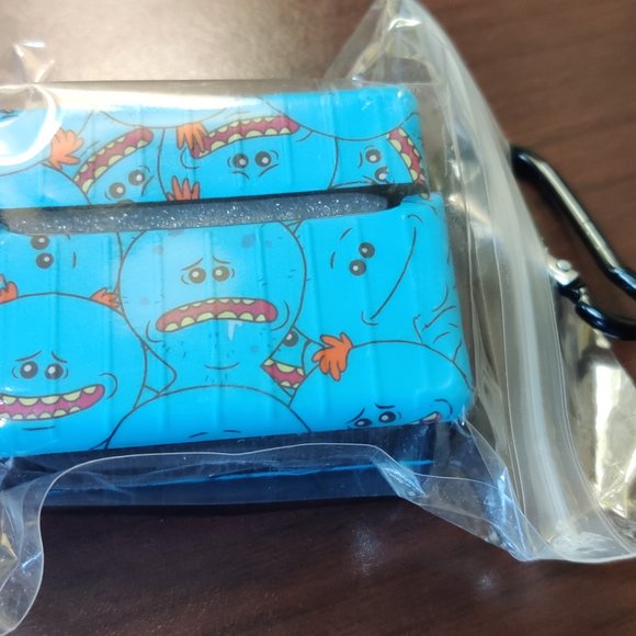 Mr. Meeseeks Airpods Pro Case - Picture 4 of 9